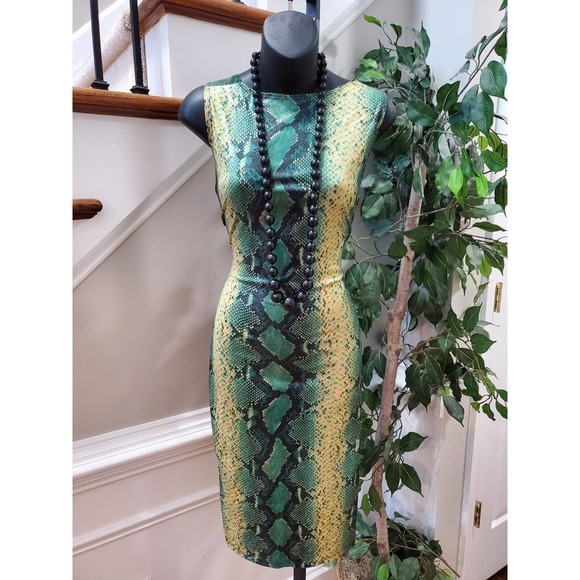 Goodtime USA Women's Green Polyester Round Neck Sleeveless Knee Length Dress S - Picture 9 of 10